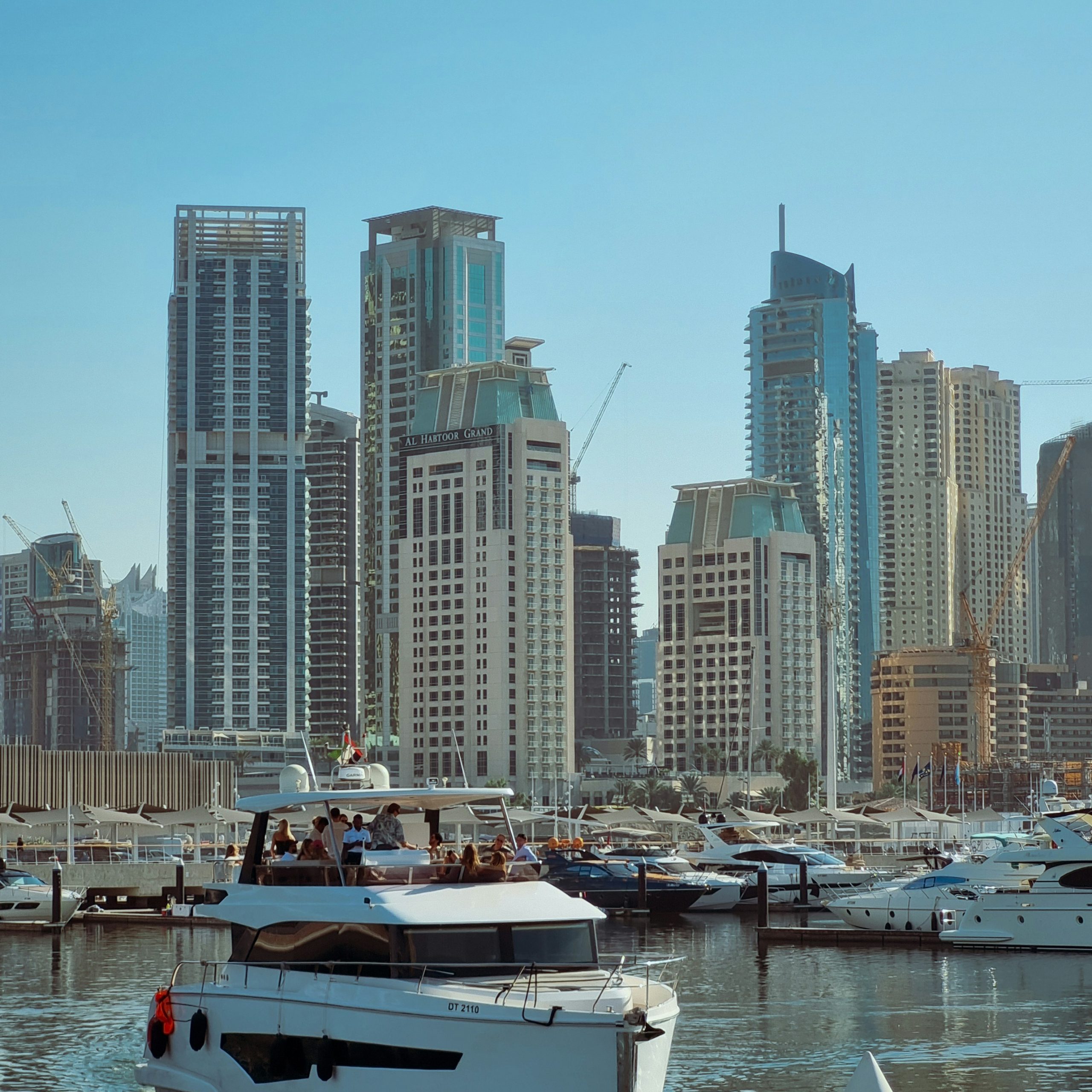 dubai yacht